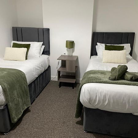Comfy Home For Contractors And Families With Free Parking - Sage View الدرشوت المظهر الخارجي الصورة