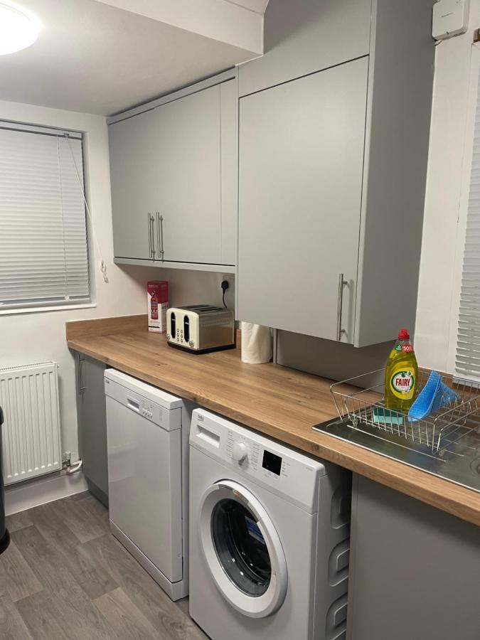 Comfy Home For Contractors And Families With Free Parking - Sage View الدرشوت المظهر الخارجي الصورة